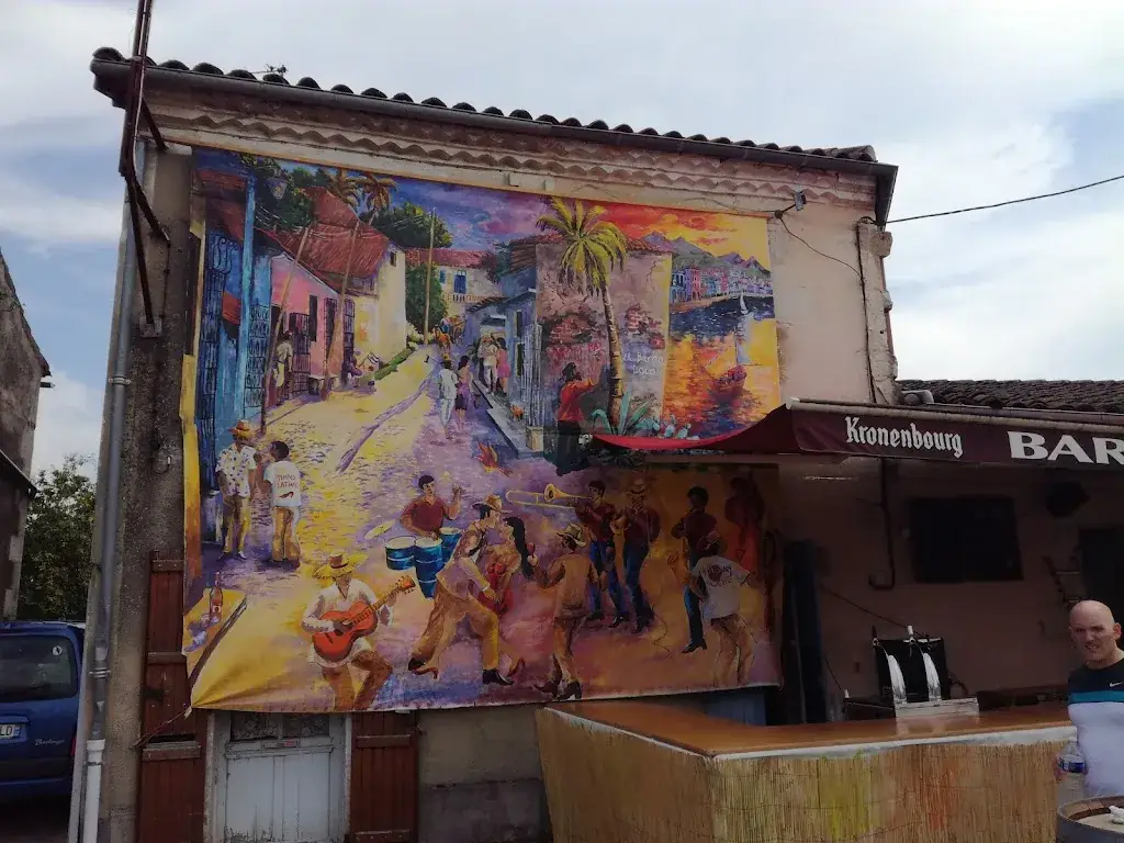 Café des Arènes_Vic-Fezensac_slider_image_3