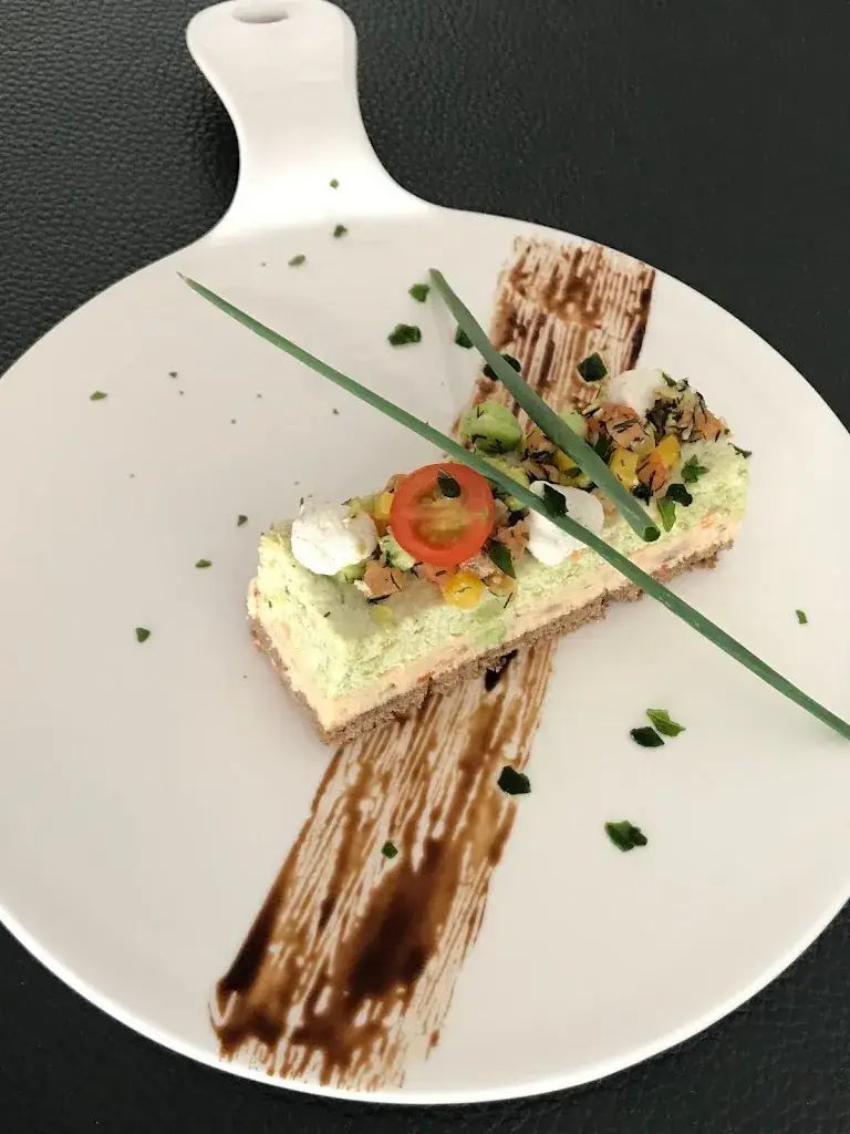 Bistro Salé Sucré_Castéra-Verduzan_slider_image_2