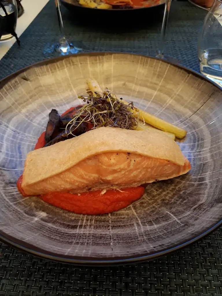 Gillian Wooldridge_La Falène Bleue_Lannepax_review