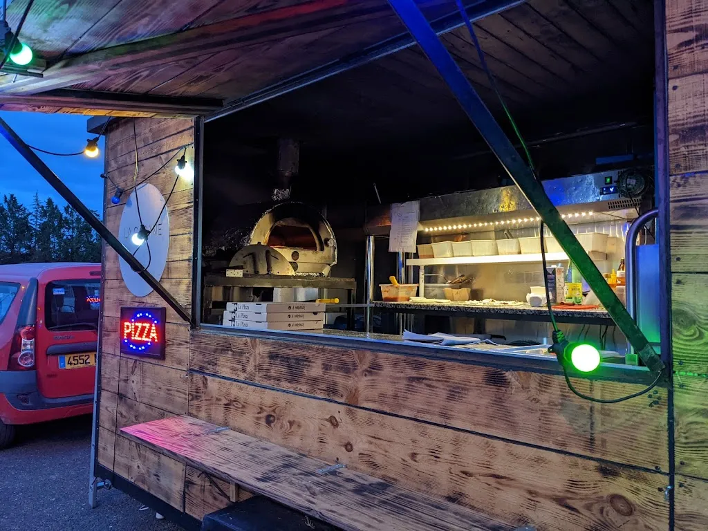 Larisa Adamovich_La Cabane Pizzas à emporter_Vic-Fezensac_review