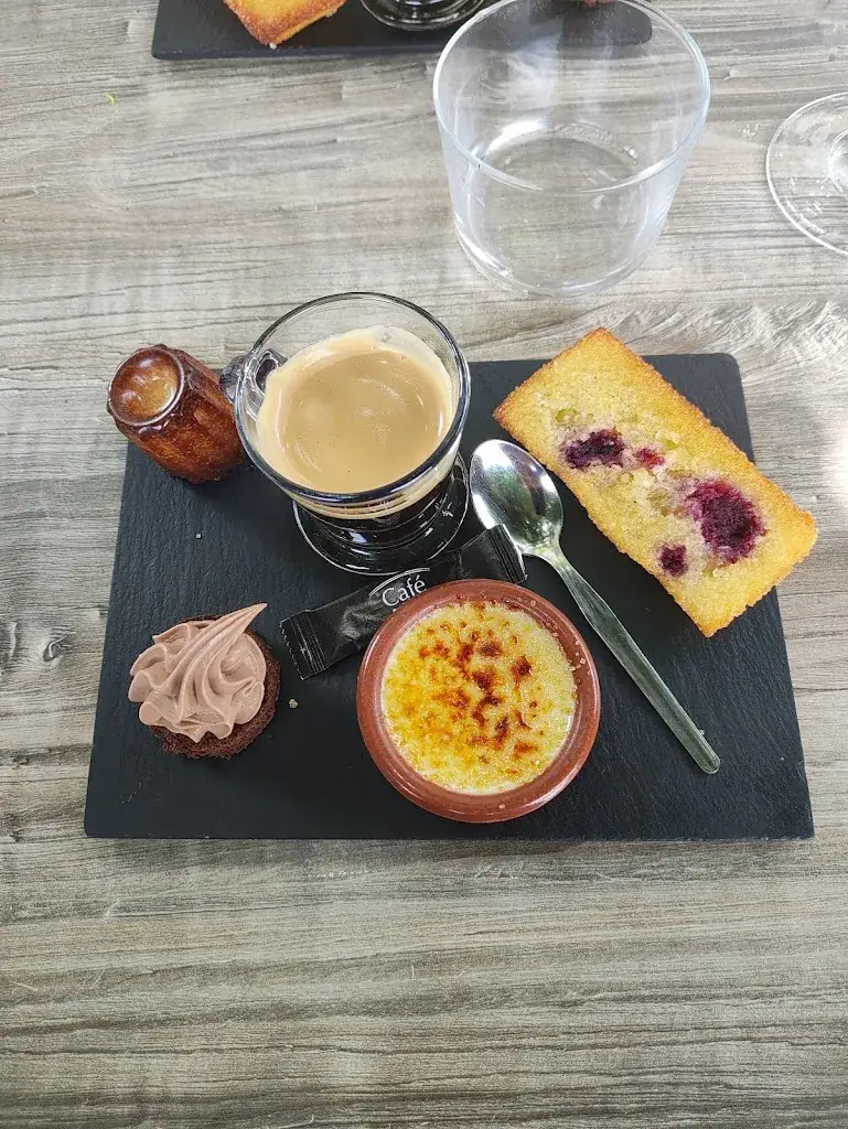 Carol Elliott_L'Estaminet_Villefranche-de-Rouergue_review