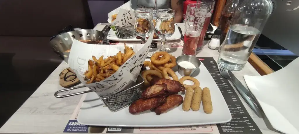 L'Entre-Nous_Villefranche-de-Rouergue_slider_image_2