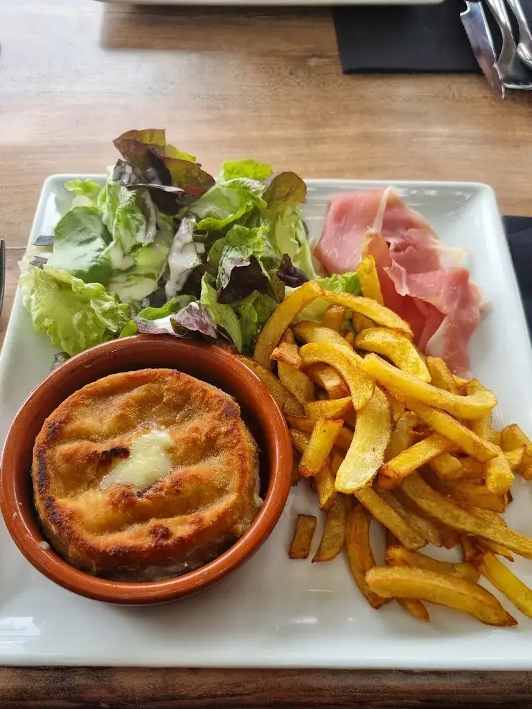 Menu_Restaurant Le Globe - Cuisine Traditionnelle - Produits Régionaux_Villefranche-de-Rouergue_image_3