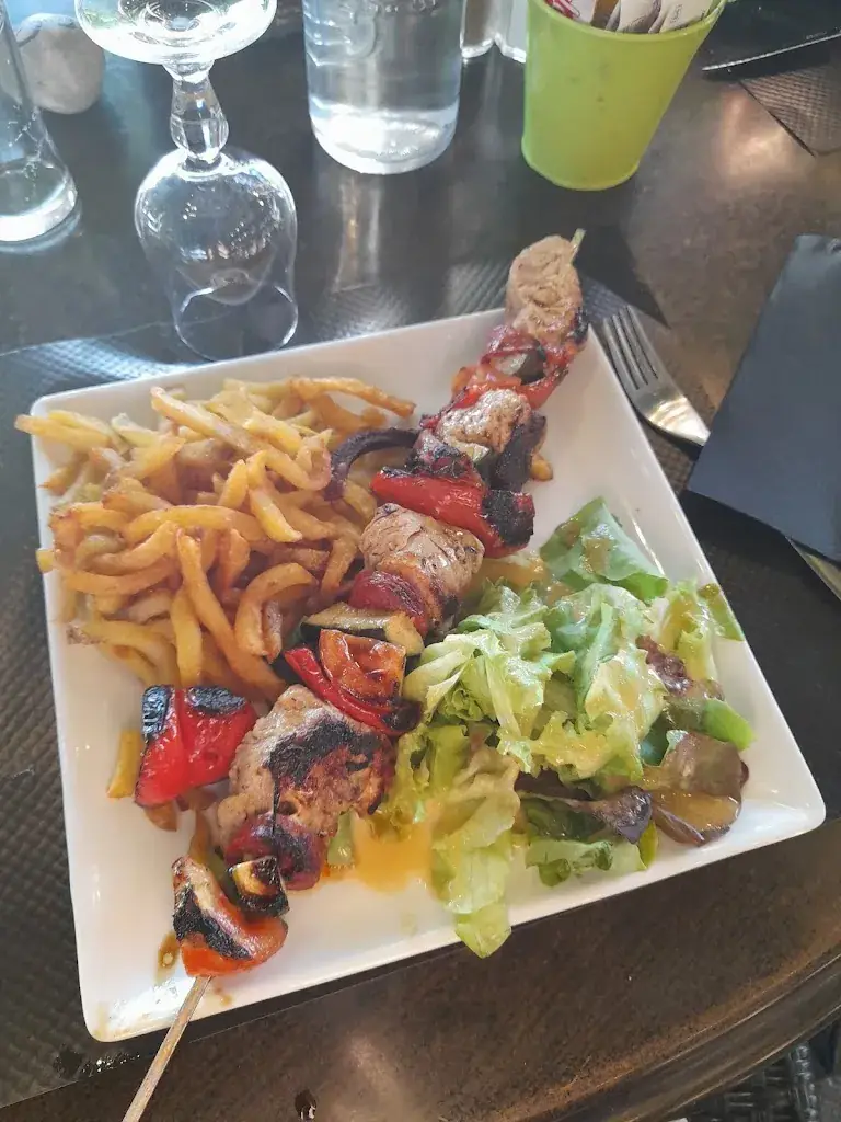 Menu_Restaurant Le Globe - Cuisine Traditionnelle - Produits Régionaux_Villefranche-de-Rouergue_image_8