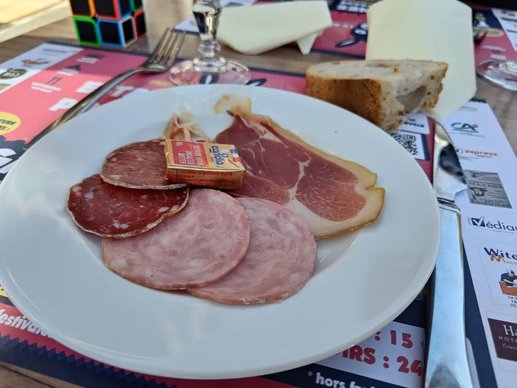 Menü_Le Césarée BAR-BRASSERIE_Villefranche-de-Rouergue_Bild_6