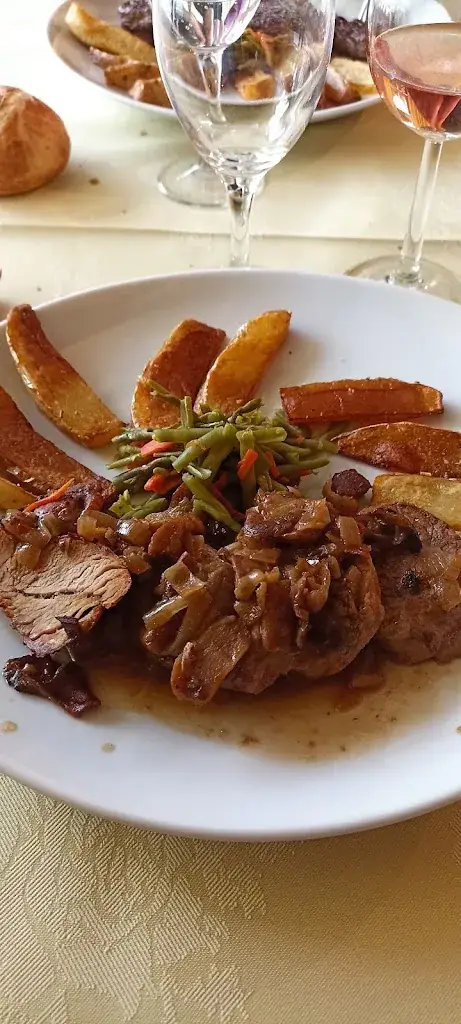 Menu_Restaurant Le Clos Bleu_Villeneuve-de-Rivière_image_2