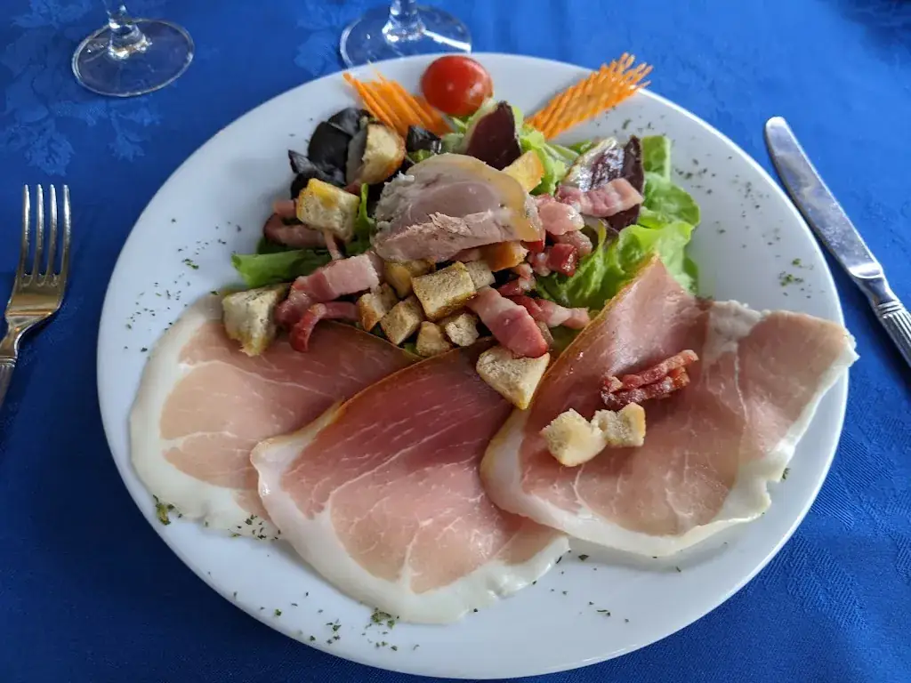 Menu_Restaurant Le Clos Bleu_Villeneuve-de-Rivière_image_6