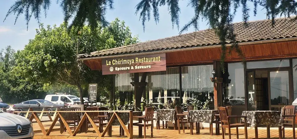 Le Cherimoya Restaurant restaurant in Villeneuve-de-Rivière