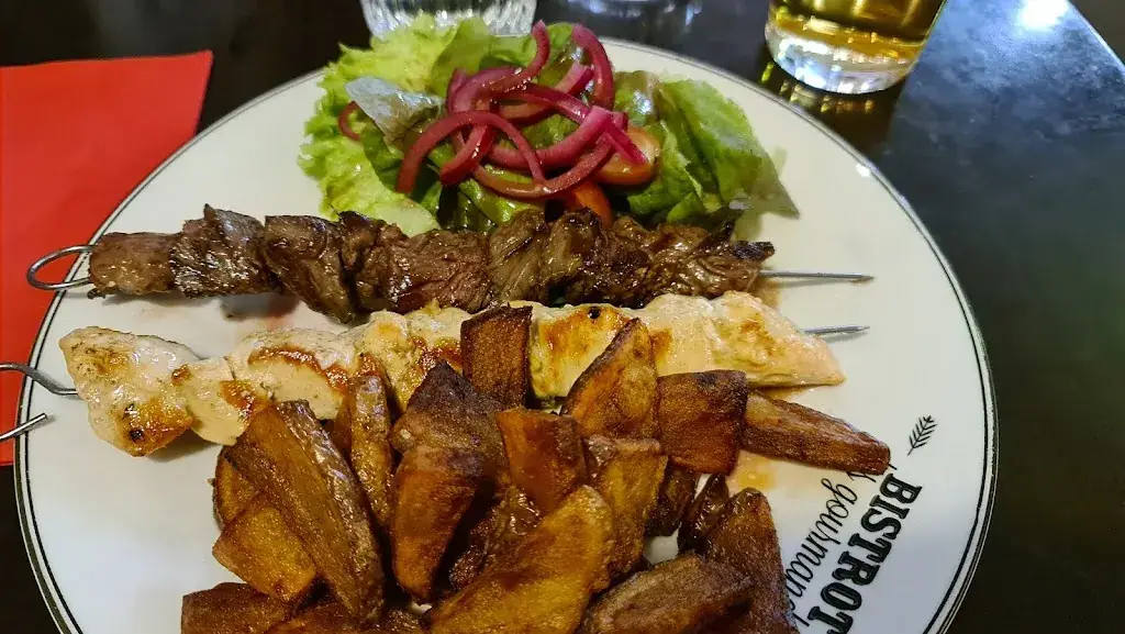 Martin Westendorff_La Cabane_Villeneuve-de-la-Raho_review