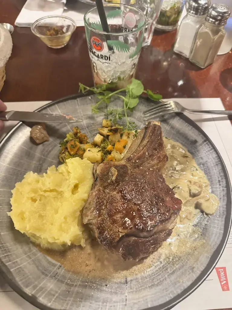 Le Soleau - Restaurant - Villeneuve-lès-Béziers_Villeneuve-lès-Béziers_slider_image_2