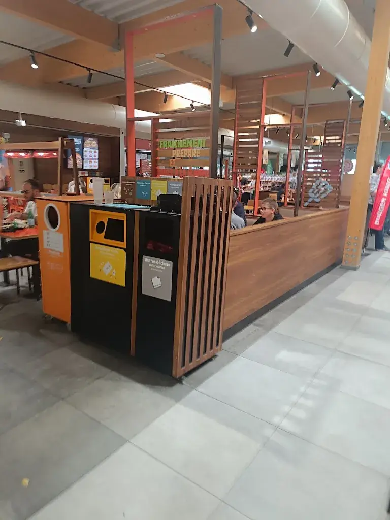 Kosta_Stratto Cafeteria_Villetelle_review