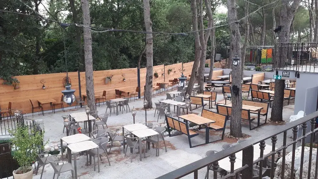 Chez Pierrot restaurant in Vinassan