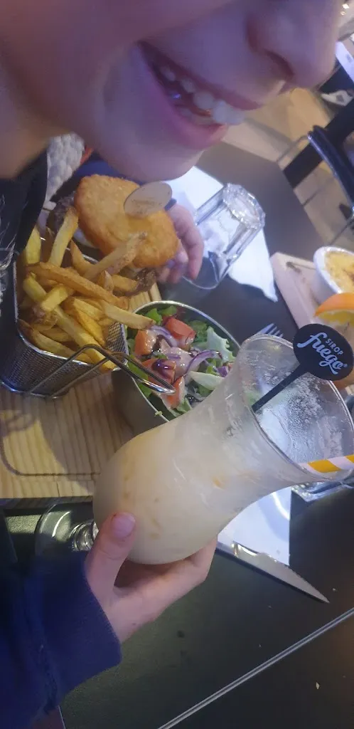 Christine Audegond_Le Calice_Mions_review