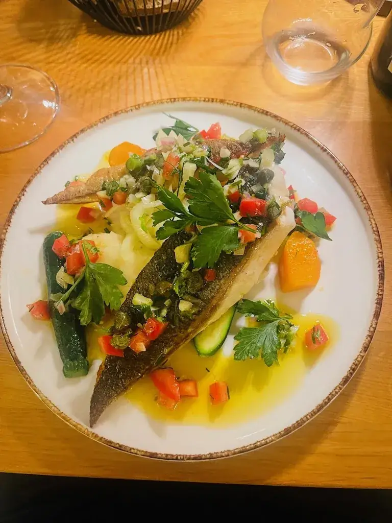 Nima_Restaurant La Livrée - Villeneuve lès Avignon_Villeneuve-lès-Avignon_recensione