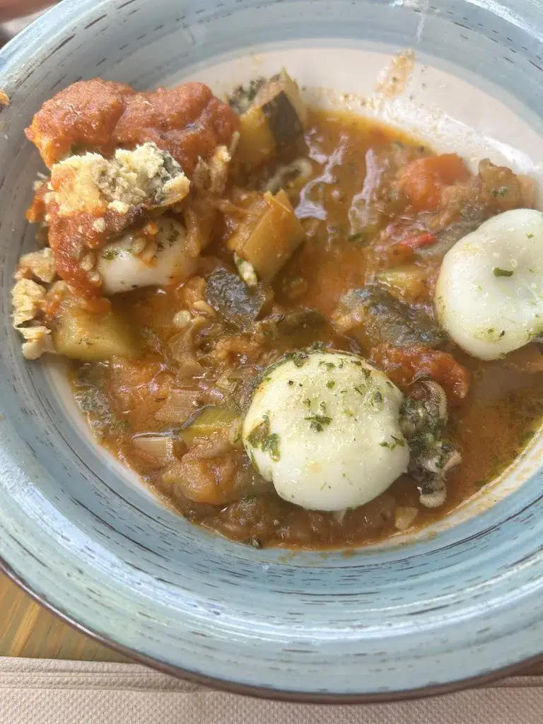 Ilona_Apium_Villeneuve-lès-Avignon_review