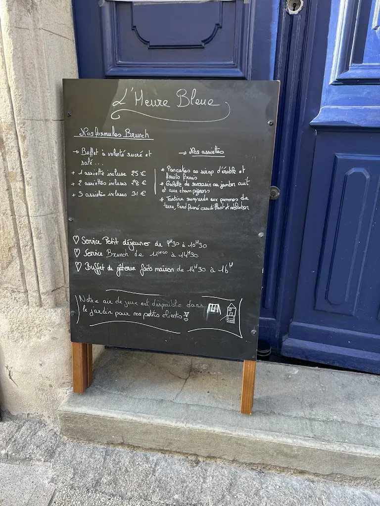 Menu_L'Heure Bleue - Chambres d'Hôtes et Restaurant à Villeneuve-les-Avignon_Villeneuve-lès-Avignon_image_2