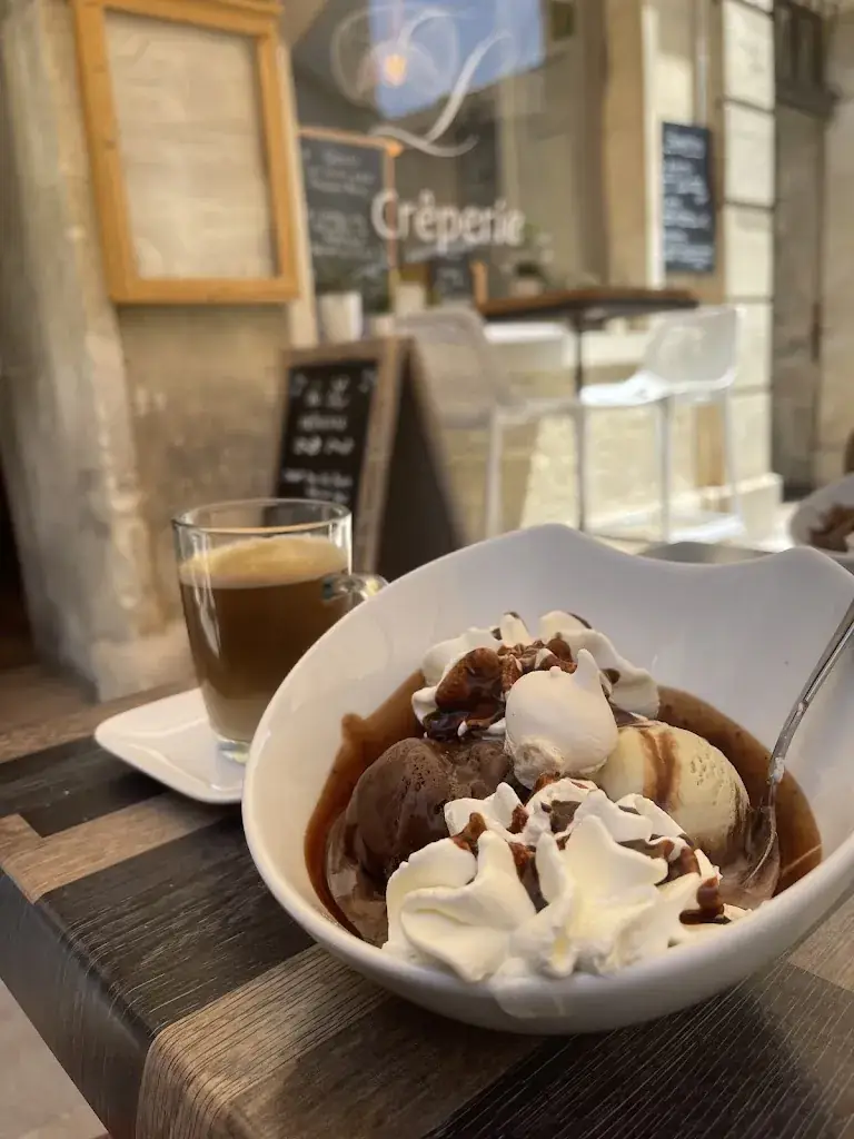 Stephanie Lewis_Le L Crêperie_Villeneuve-lès-Avignon_review
