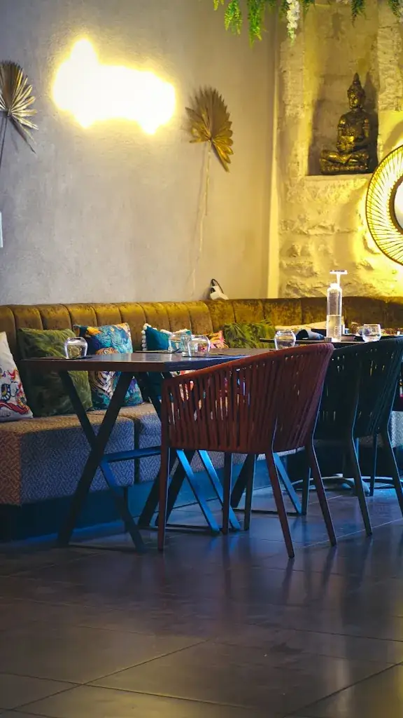 ShiFuMi restaurant in Villeneuve-lès-Avignon