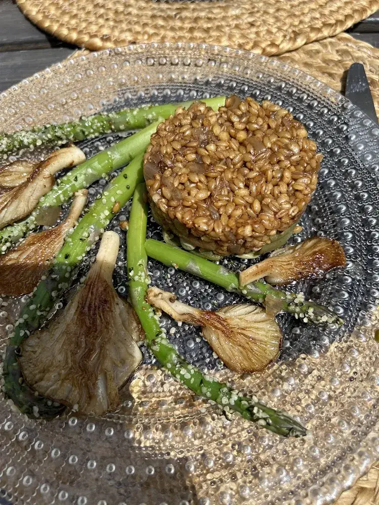 Sohyung Kim Smith_NATURABSOLU_Villeneuve-lès-Avignon_review