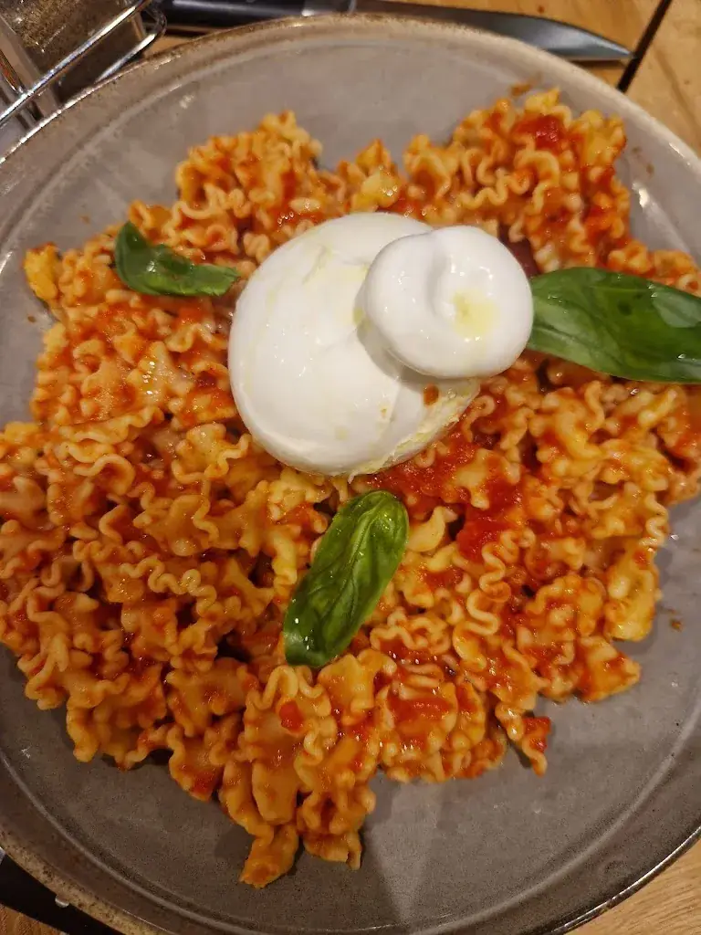 Menu_Jordan Tomas - Pizza Mamamia Mions_Mions_image_5