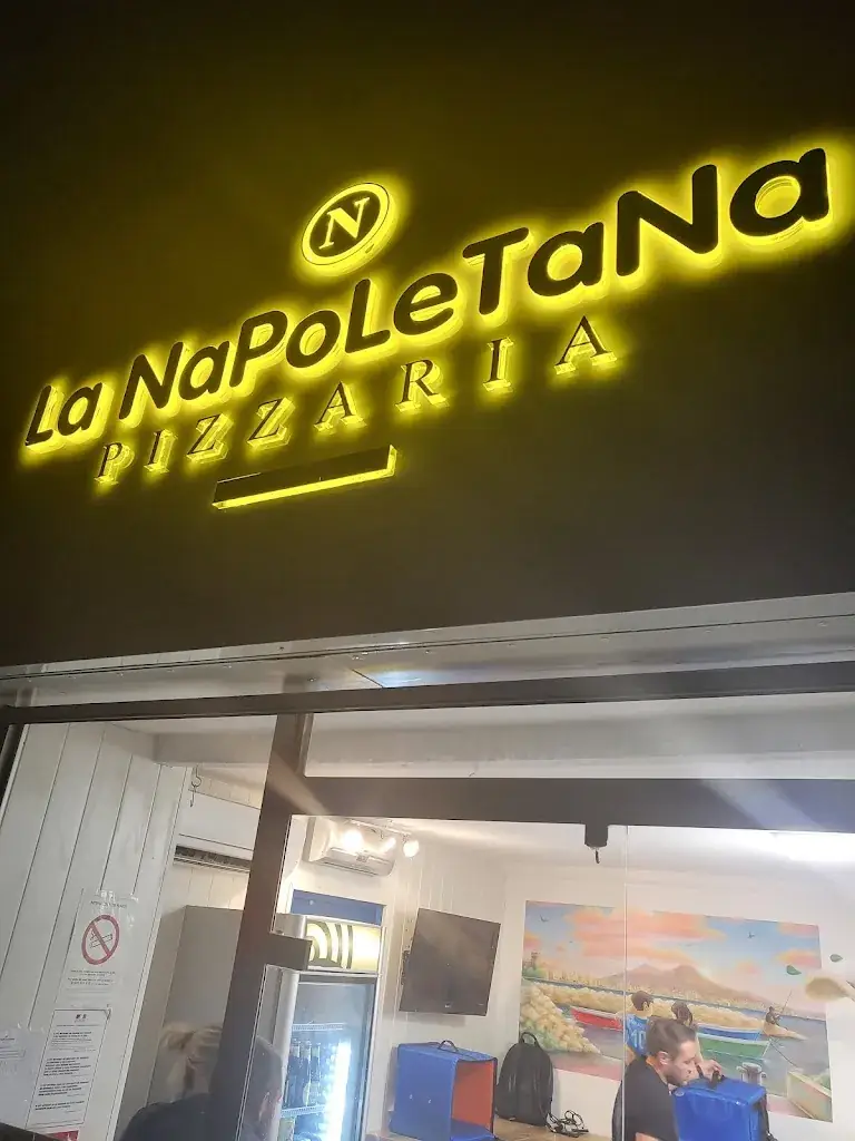 Pizzeria La Napoletana restaurante en Villeneuve-lès-Avignon