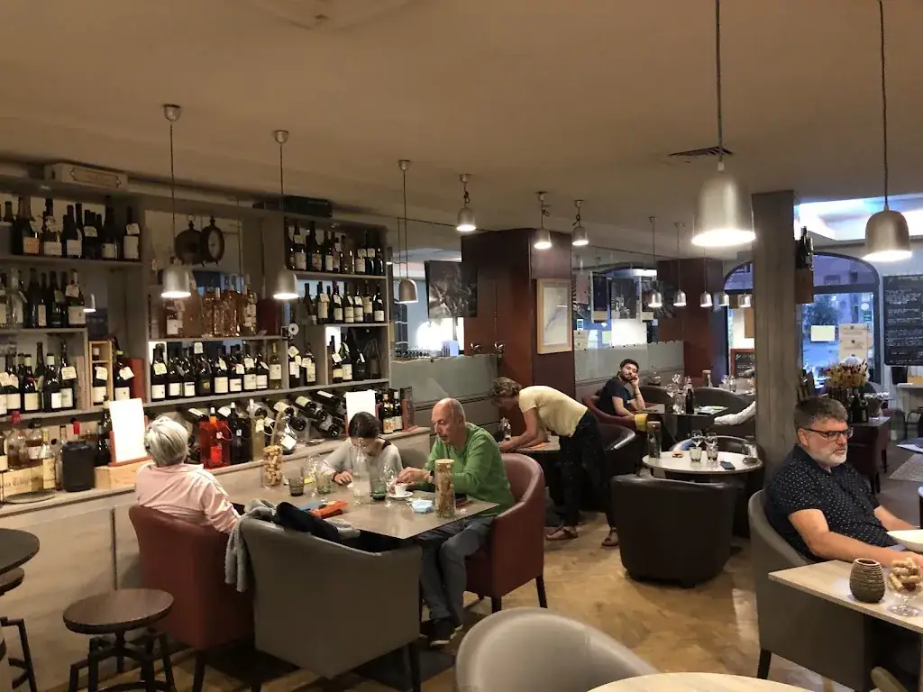 Restaurant Bar à Vin Le 46 restaurant in Avignon