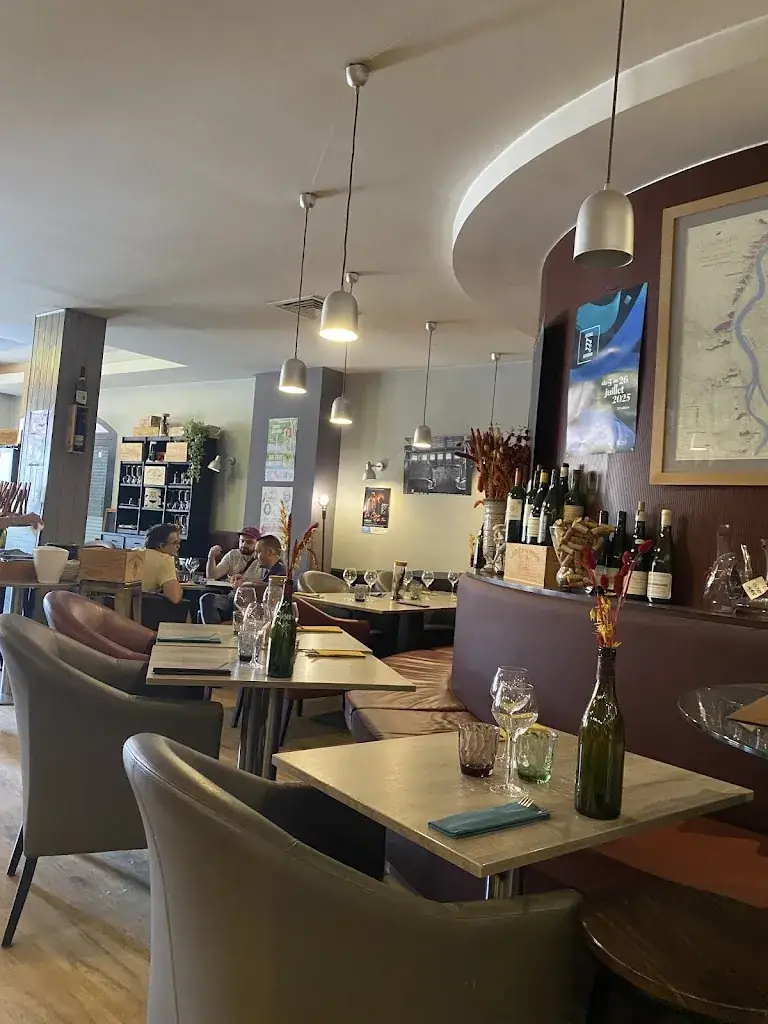 Restaurant Bar à Vin Le 46_Avignon_slider_image_2