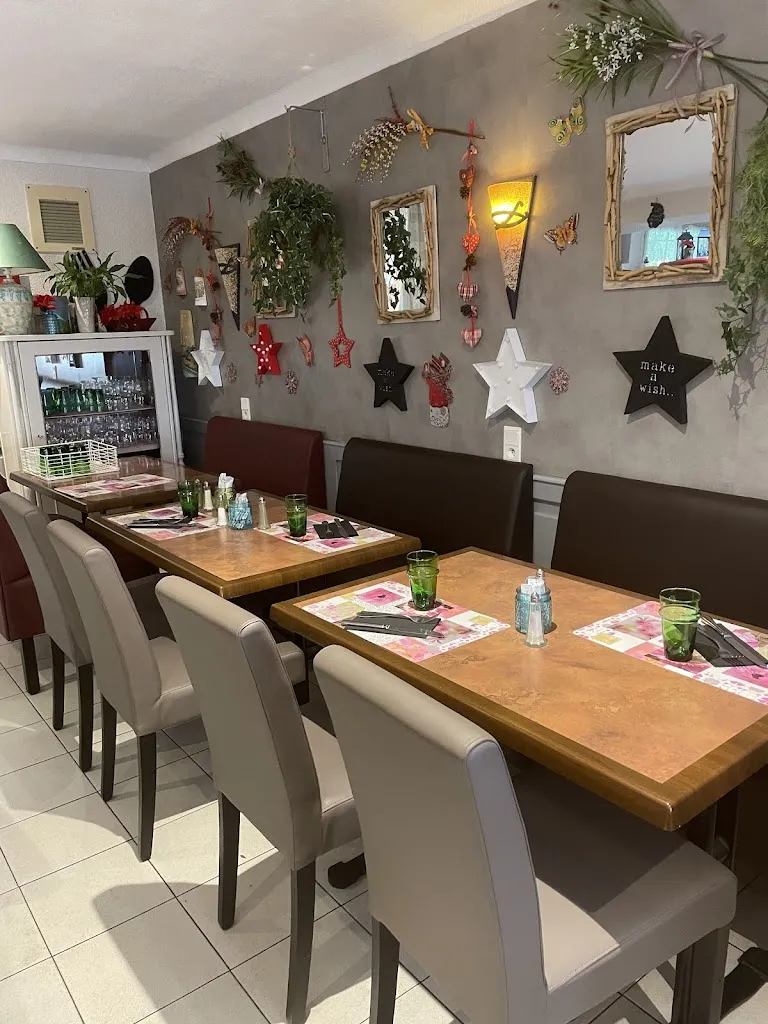 La Petite Auberge de Marie Restaurant in Vinça