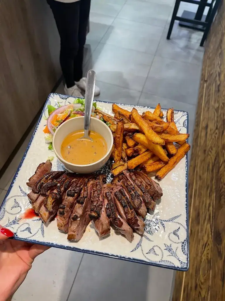 Café de France_Vinça_slider_image_2