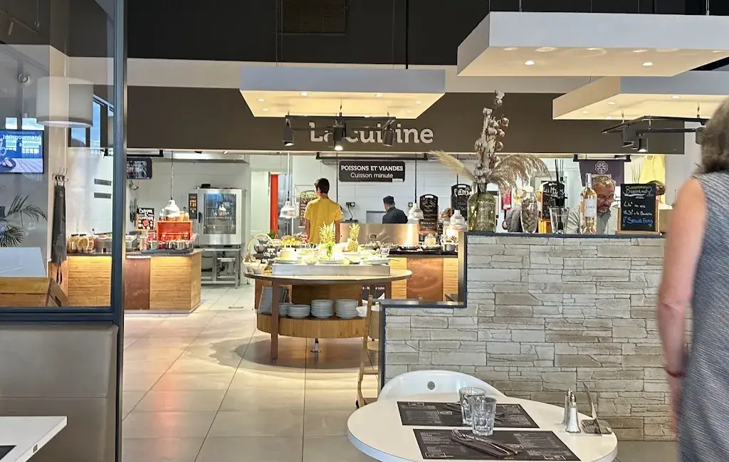 Ben Swanson_Les Comptoirs d'Alice_Saint-Berthevin_review