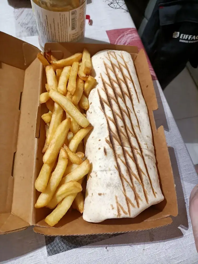 Menu_Le Bonheur Des Papilles_Saint-Berthevin_immagine_2