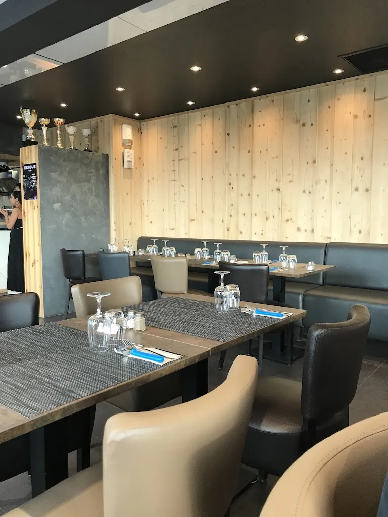 Sortie 15 restaurant in Alby-sur-Chéran