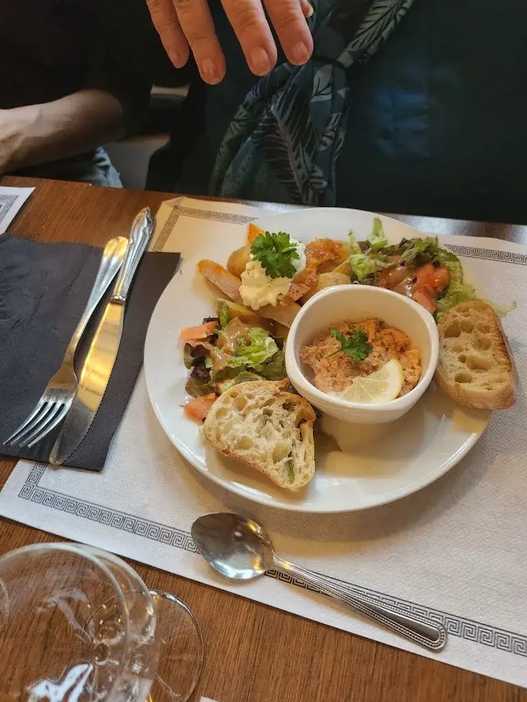 Menu_Restaurant L Aquarius_Meilleraye-de-Bretagne_image_6