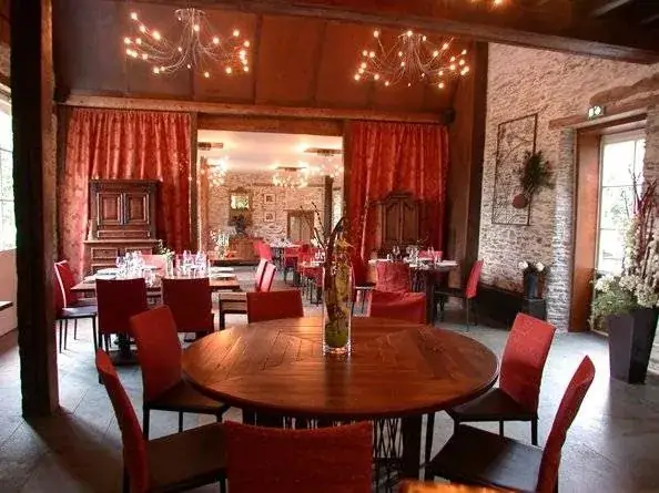 Restaurant le Jouffroy d’Abbans_Abbaretz_slider_image_1