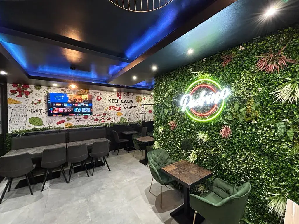 Padrino Pizza restaurant in Villepinte