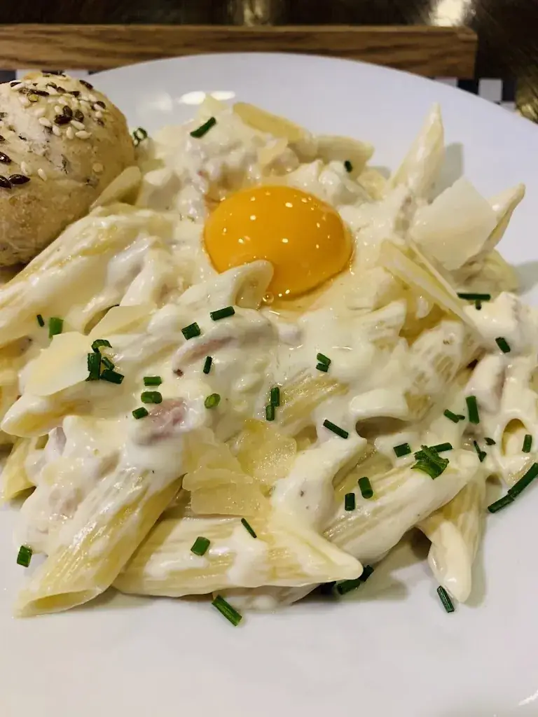 Cafen Cheung_French Cantine ® - Villepinte I Restaurant autour de moi I Brasserie Halal_Villepinte_review