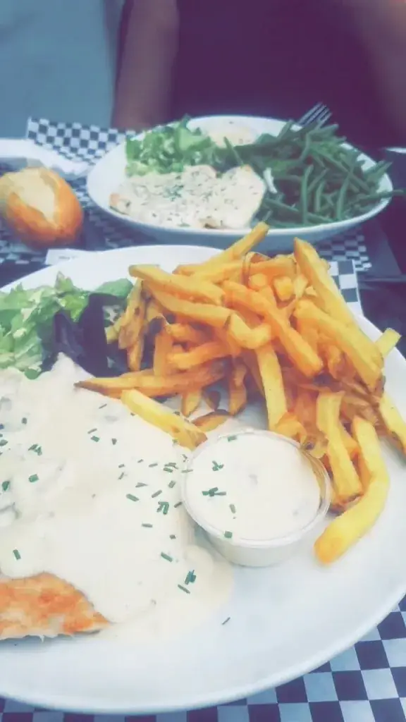 French Cantine ® - Villepinte I Restaurant autour de moi I Brasserie Halal_Villepinte_slider_image_2