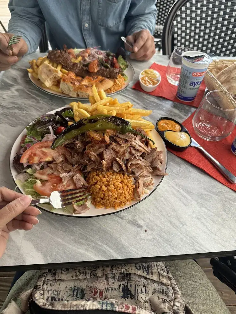 Rezvan Dhd_Saray_Villepinte_review