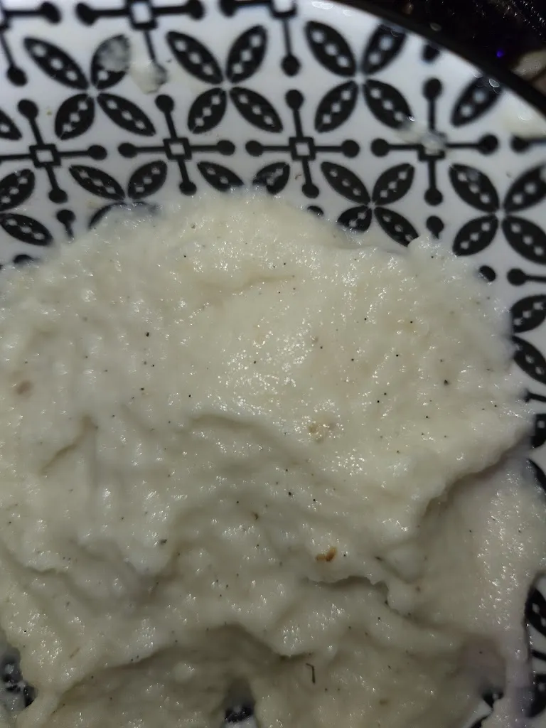 Moune et ses amours Les Benas_La Mama_Villepinte_review