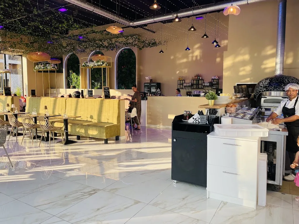 La Mama_Villepinte_slider_image_1