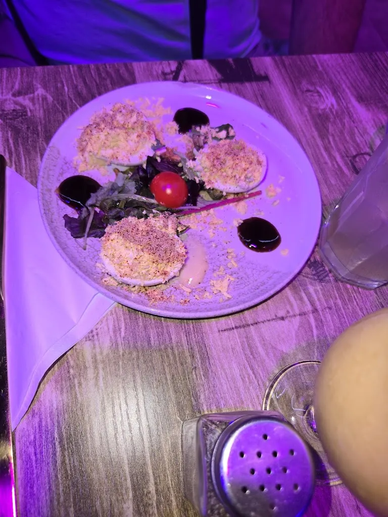 La Mama_Villepinte_slider_image_3