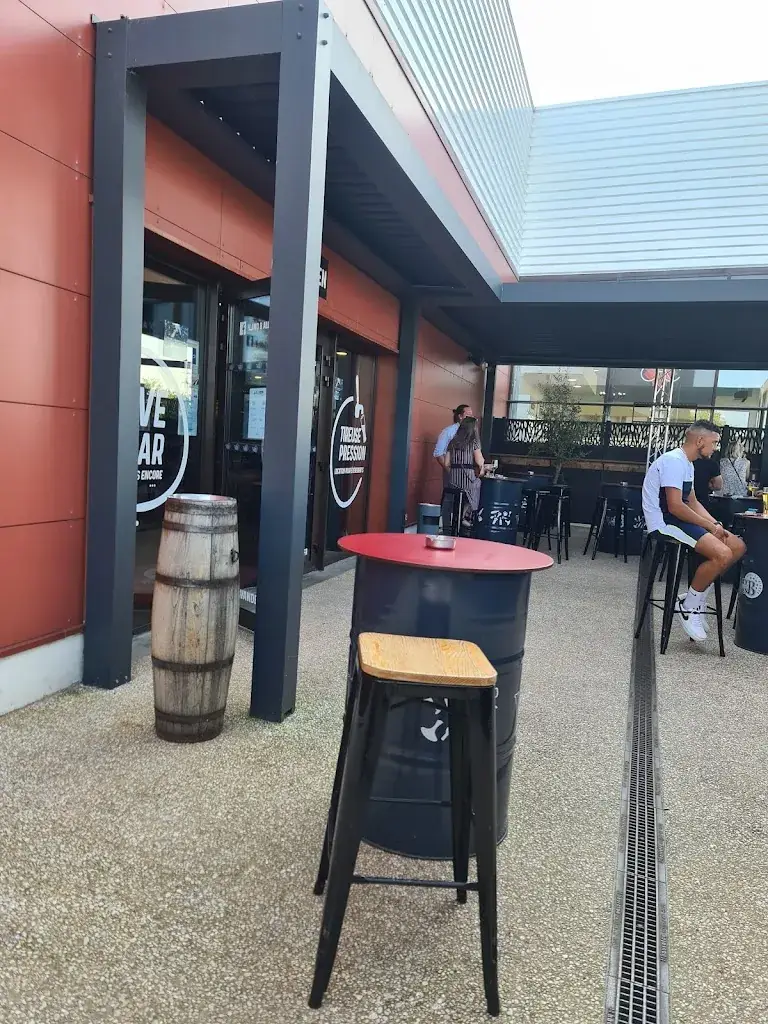 V and B Allonnes Restaurant in Allonnes