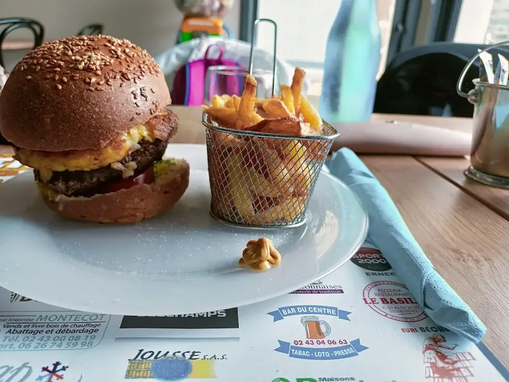 Menu_L'imprévu_Ambrières-les-Vallées_immagine_2