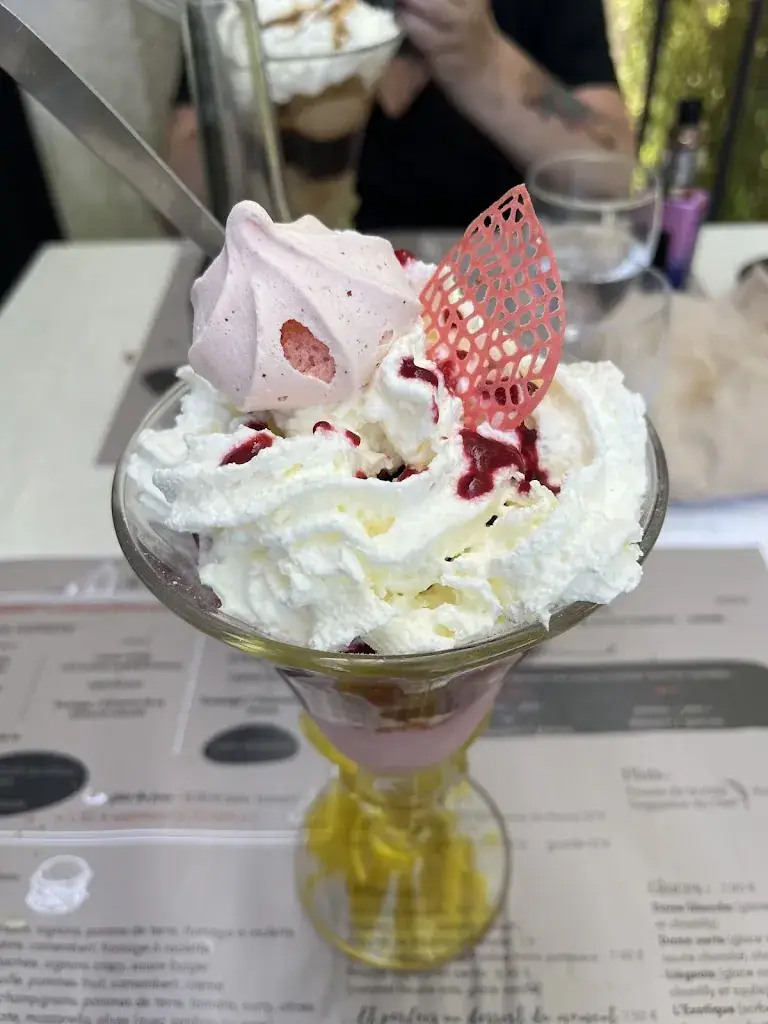 Bistro de la Varenne_Ambrières-les-Vallées_slider_image_2