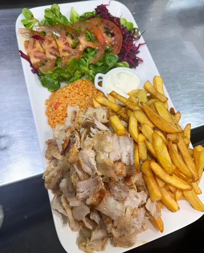 KEBAB LES VALLÉES_Ambrières-les-Vallées_slider_image_3