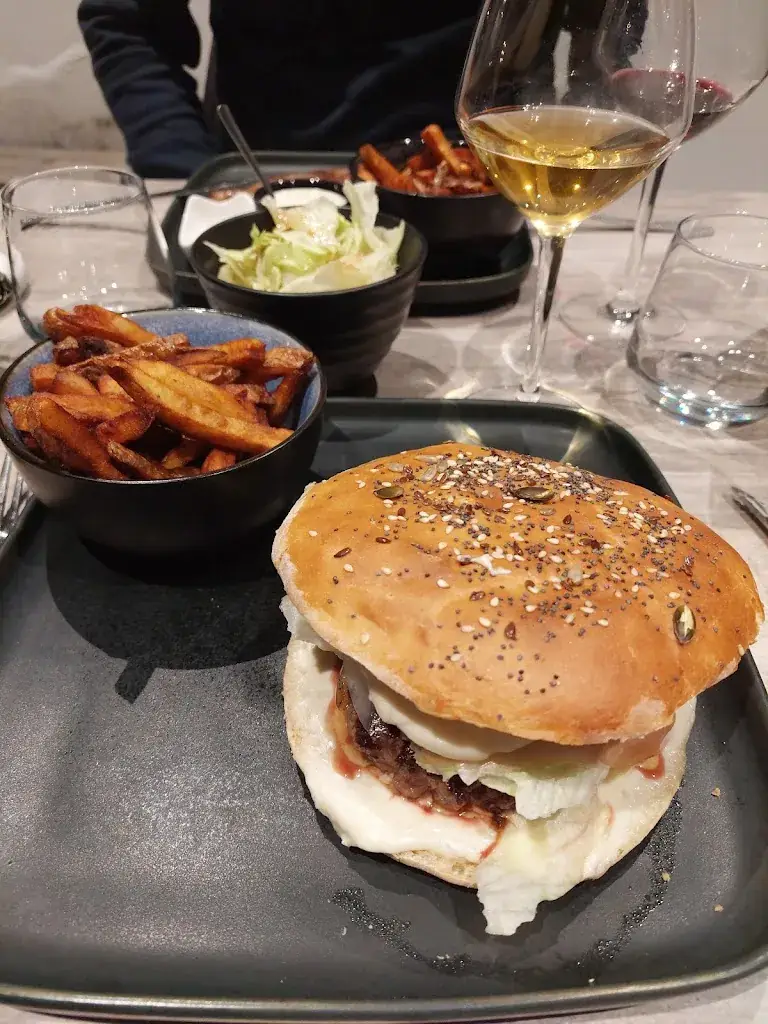 Anne Viau _Restaurant Les Douceurs du Plessis_Plessis-Grammoire_review