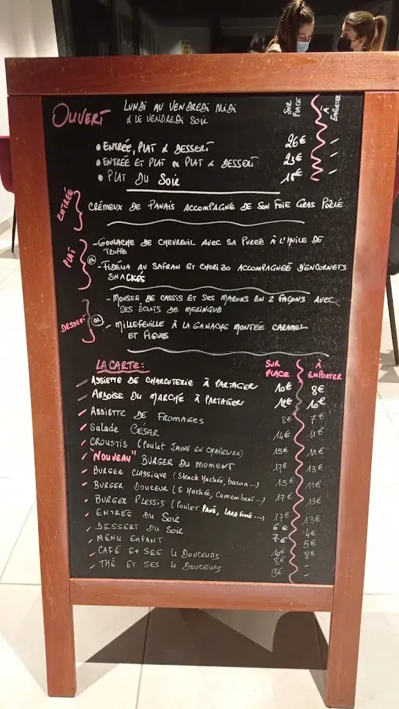 Florence Bezier_Restaurant Les Douceurs du Plessis_Plessis-Grammoire_review