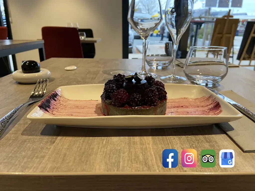 Restaurant Les Douceurs du Plessis_Plessis-Grammoire_slider_image_3