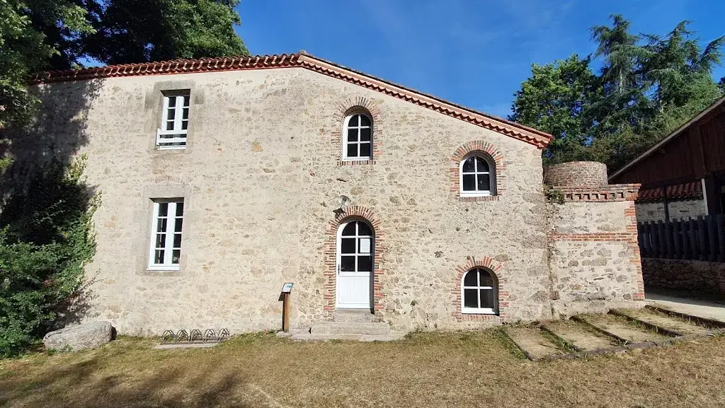 Mc BRey_Le Moulin à Elise_Poiré-sur-Vie_review