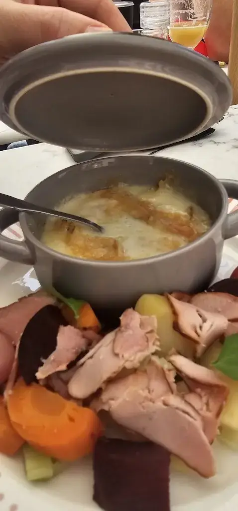 Marlena Szczęsna_Chez Augustine - Fromagerie, Crémerie, Restaurant_Beaupréau-en-Mauges_review